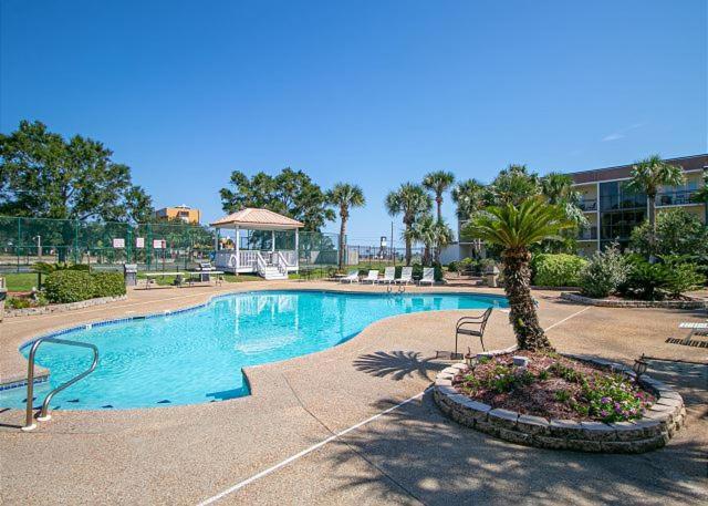 Fun 2 Bed/2 Bath Condo With Pool On Biloxi Beach Exterior foto